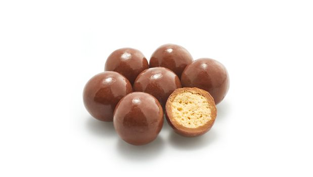 Chocolate Peanut Butter Malt Balls 105g